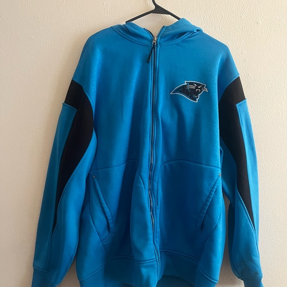 Reebok Other - Reebok Blue and Black Hoodie